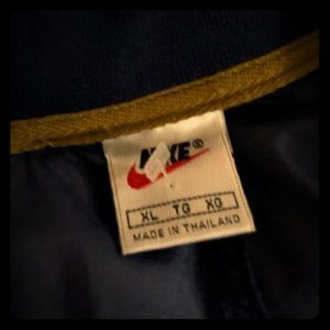 Vintage Nike windbreaker top